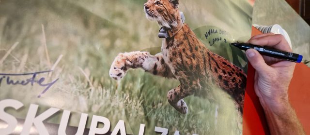 Together for Lynx with two books and a documentary film